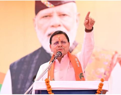 मुख्यमंत्री पुष्कर सिंह धामी ने 11 करोड़ 41 लाख रुपये की लागत से निर्मित होने वाले 150 मीटर स्पान सीसी पुल का शिलान्यास किया