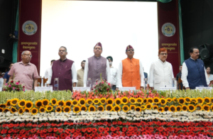 खेत बचाओ अभियान’ का शुभारंभ, केंद्रीय कृषि मंत्री एवं मुख्यमंत्री का भव्य स्वागत