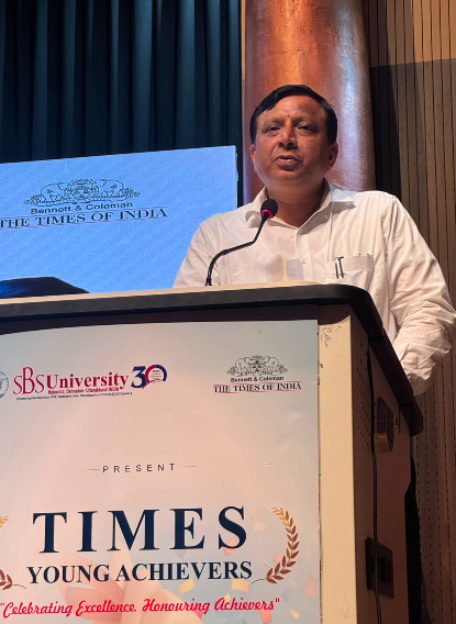 सफलता का आधार केवल अंक नहीं, चरित्र और संस्कार भी जरूरी : डीजी सूचना बंशीधर तिवारी
