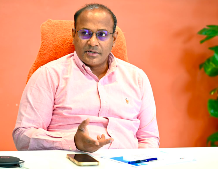 मुख्य निर्वाचन अधिकारी ने जिलाधिकारियों के साथ बैठक कर SIR पर की समीक्षा