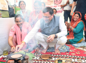 मुख्यमंत्री ने ₹65.95 करोड़ की बाढ़ सुरक्षा परियोजनाओं का किया शिलान्यास, कहा— “शारदा तटबंध आने वाली पीढ़ियों के सुरक्षित भविष्य की मजबूत नींव बनेगा”