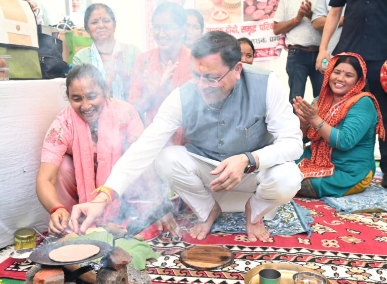 मुख्यमंत्री ने ₹65.95 करोड़ की बाढ़ सुरक्षा परियोजनाओं का किया शिलान्यास, कहा— “शारदा तटबंध आने वाली पीढ़ियों के सुरक्षित भविष्य की मजबूत नींव बनेगा”