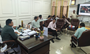 धामी सरकार में राज्य संपत्तियों के विकास को रफ्तार, टिहरी हाउस में 28 आवास, नवी मुंबई के वाशी और हल्द्वानी की योजनाओं की समीक्षा