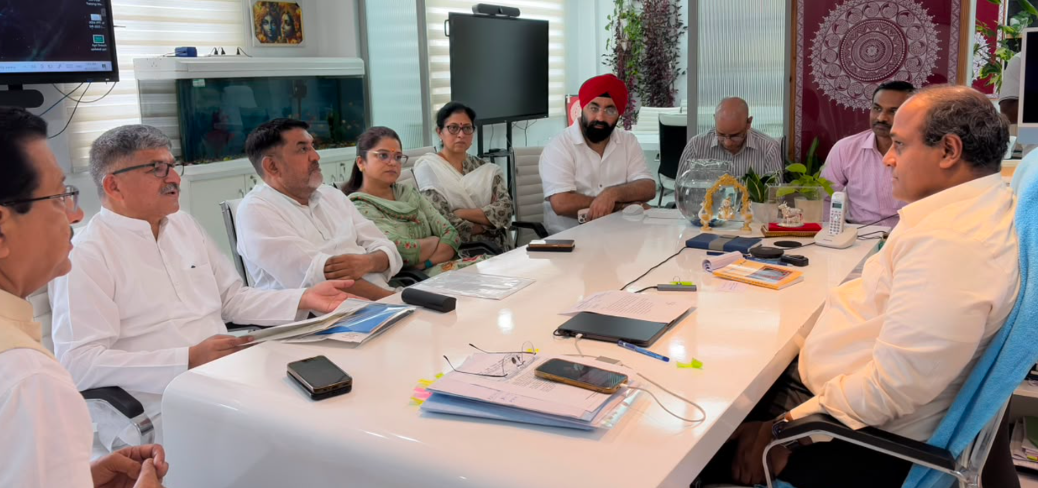 कांग्रेस प्रतिनिधिमंडल ने की मुख्य निर्वाचन अधिकारी से भेंट