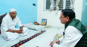 मुख्यमंत्री श्री पुष्कर सिंह धामी ने दैनिक जागरण के संपादक श्री मनोज झा की माताजी तथा हिंदुस्तान समाचार पत्र के मुख्य संवाददाता श्री विमल पुरवाल की माताजी के निधन पर बुधवार को उनके देहरादून स्थित आवास पर पहुंचकर शोक संवेदना व्यक्त की।