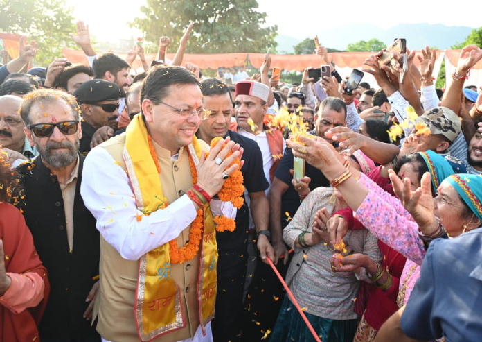हरिपुर कालसी में गूंजा माँ यमुना का जयघोष, मुख्यमंत्री धामी ने किया माँ यमुना की प्रतिमा का अनावरण और हरिघाट का लोकार्पण