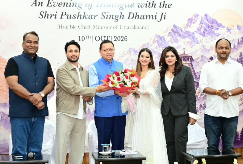 मुख्यमंत्री धामी ने सोशल मीडिया कंटेंट क्रिएटर्स से किया संवाद, उत्तराखंड की संस्कृति, परंपराओं और स्थानीय उत्पादों को वैश्विक पहचान दिलाने का किया आह्वान